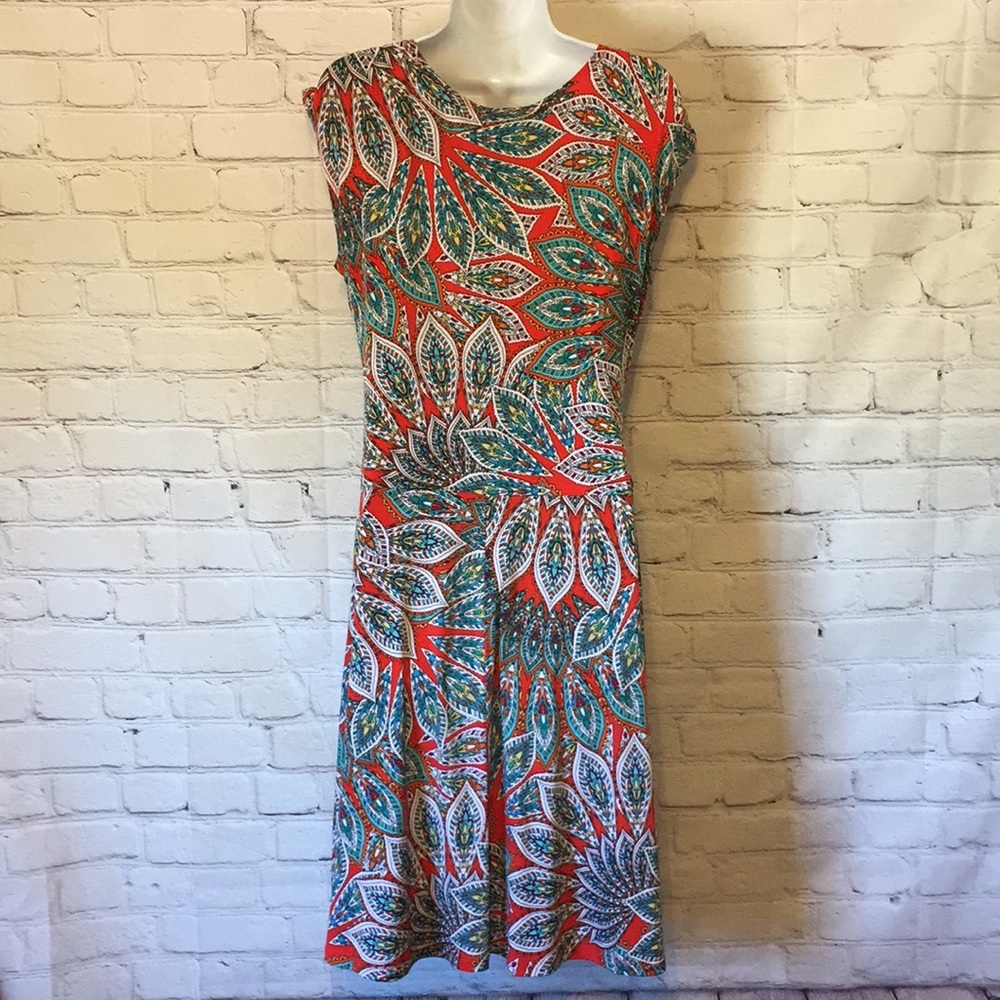 Vibrant Color Dress - Picture 2 of 5